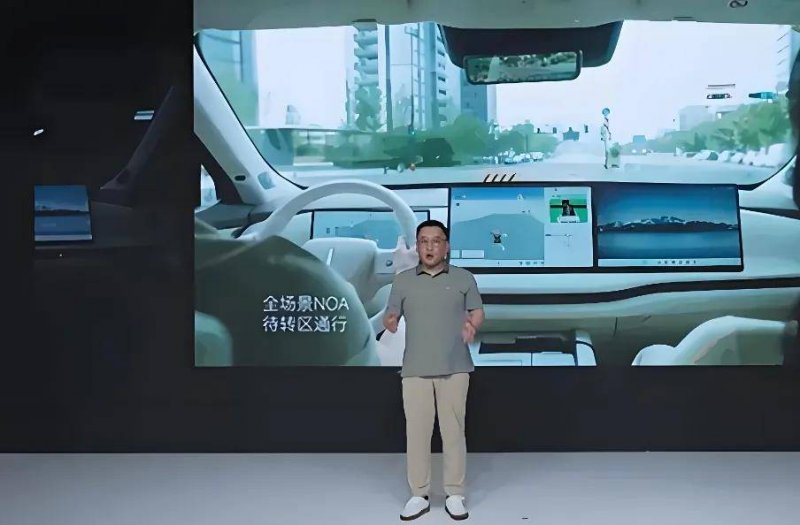 昏暗的家居靠什么强化采光？除了门窗，这些方法可以借鉴一下