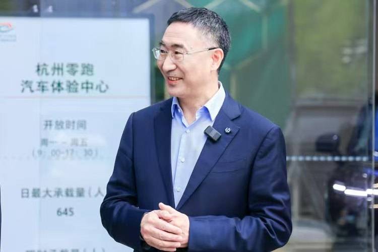 定州市举行“缘来是你‘链’接幸福”相亲交友联谊活动